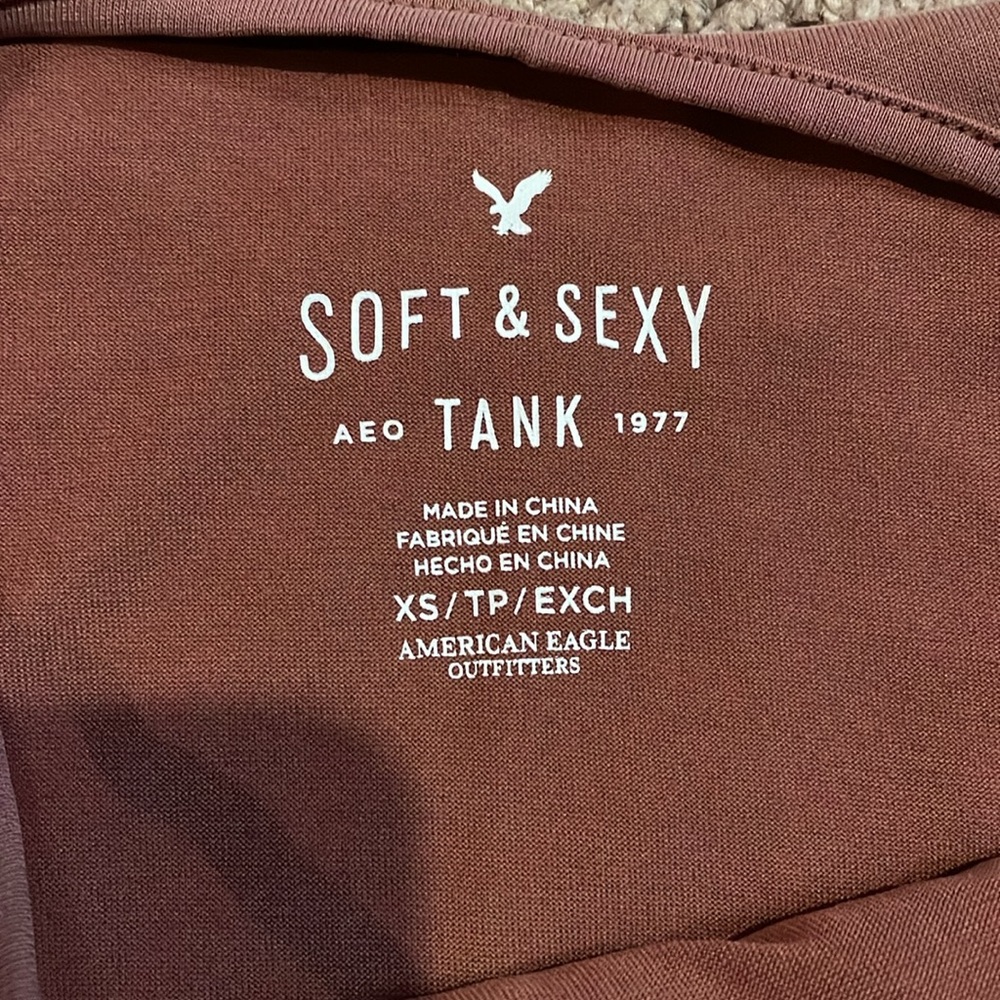 American Eagle, soft and sexy Tank - Picture 2 of 3